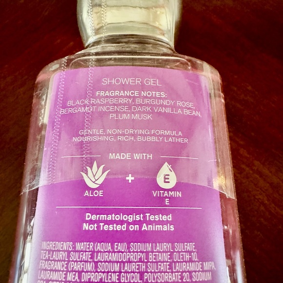 NWT Dark Kiss Body Wash - Picture 3 of 4